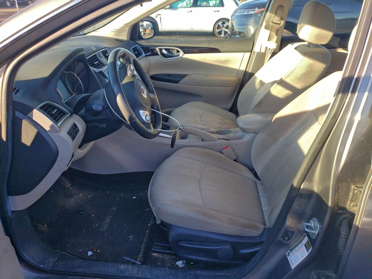 2017 Nissan Sentra - zdjęcie 7