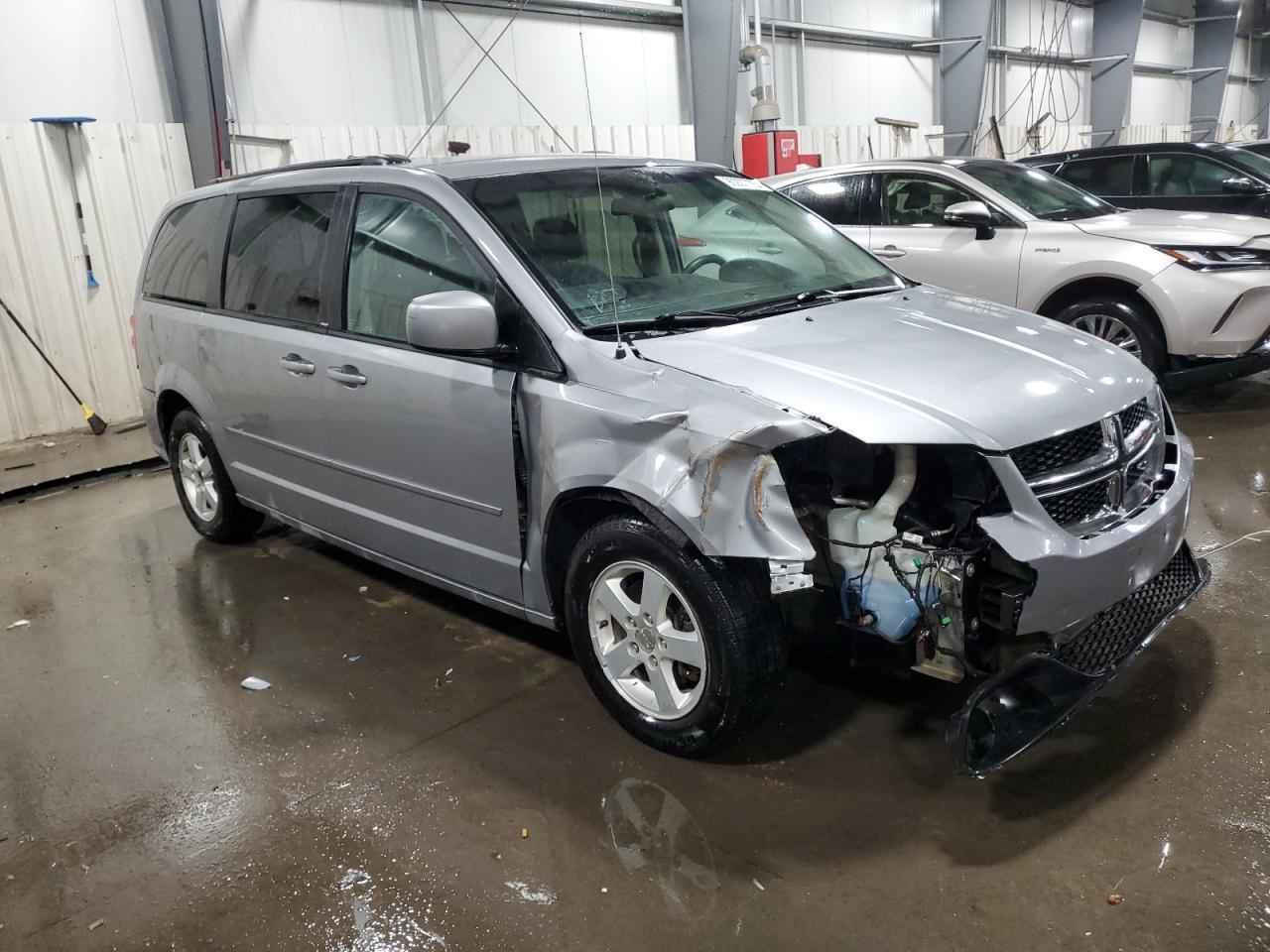 2013 Dodge Grand Caravan Sxt - zdjęcie 4