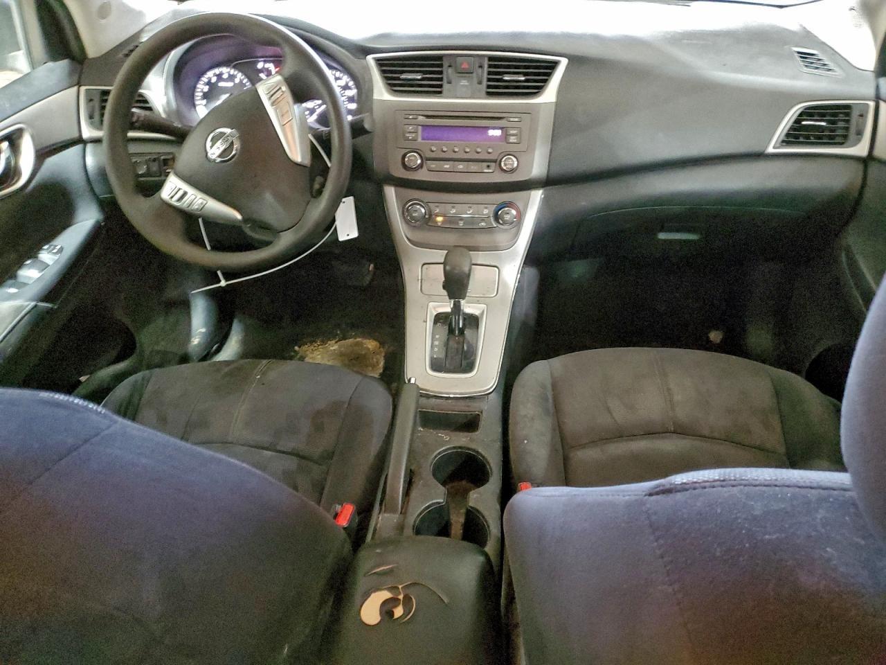 2013 Nissan Sentra - zdjęcie 8