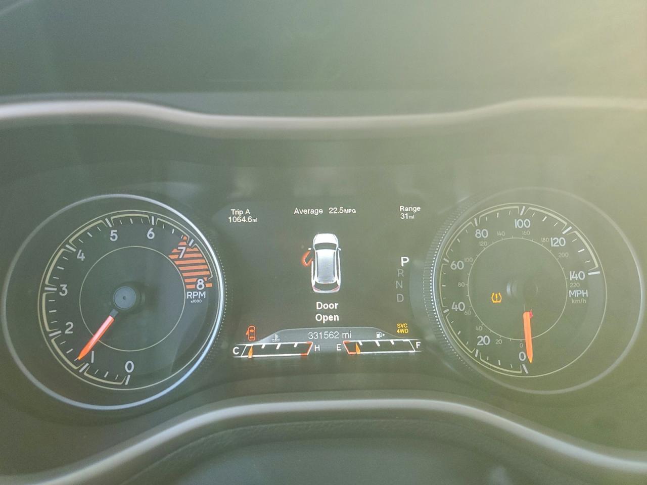 2016 Jeep Cherokee - zdjęcie 9