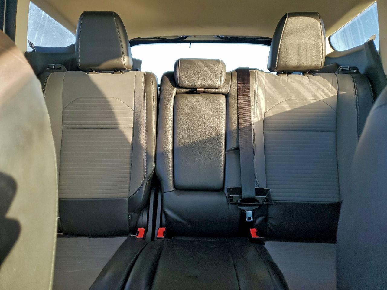 2017 Ford Escape - zdjęcie 10