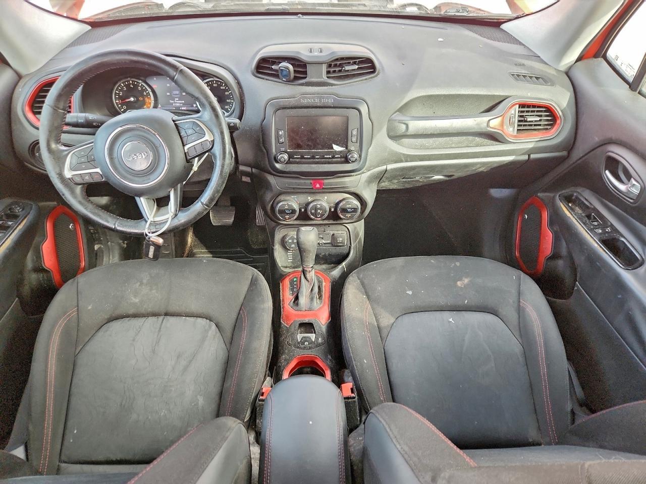 2016 Jeep Renegade - zdjęcie 8