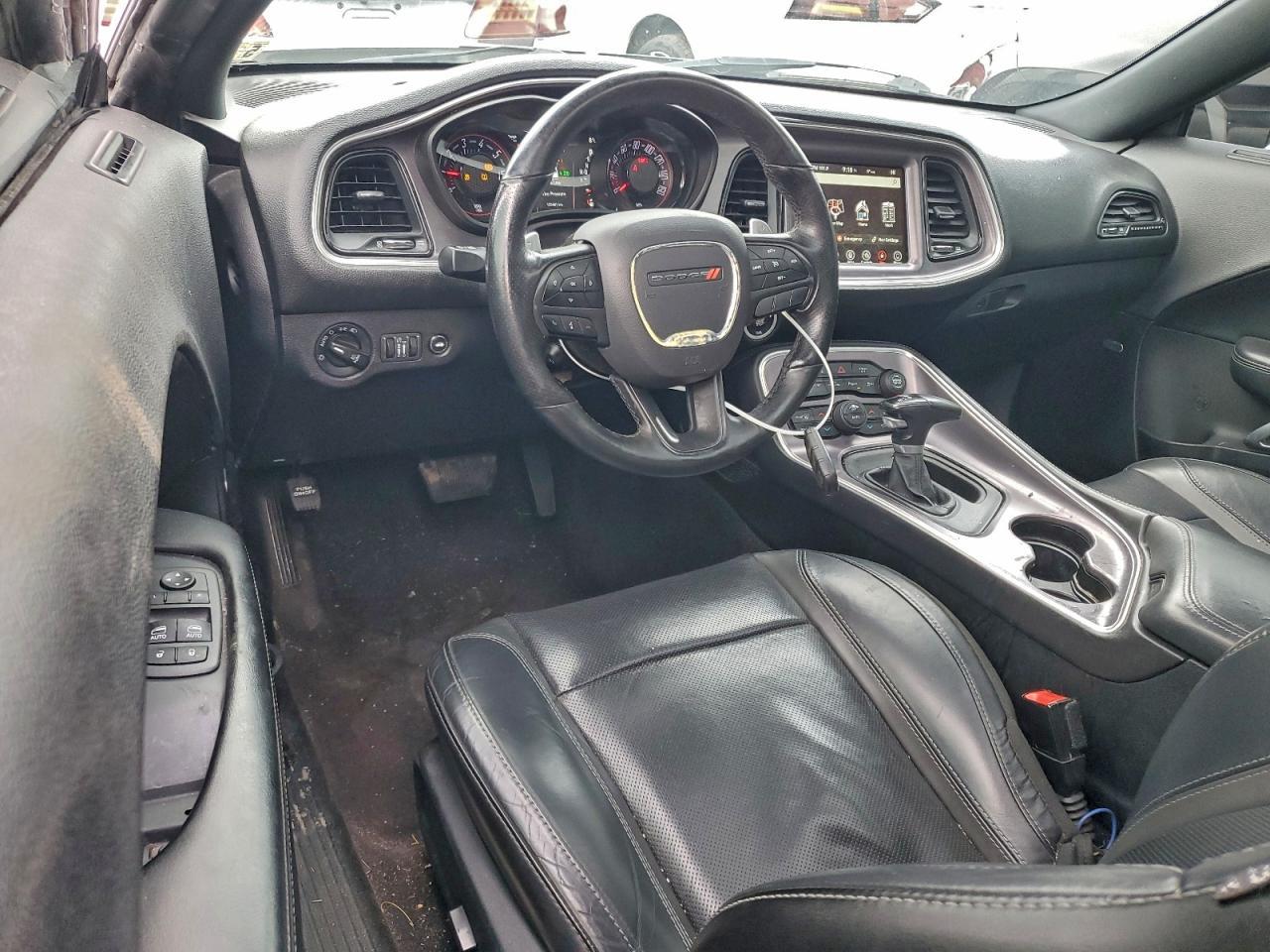 2017 Dodge Challenger Sxt - zdjęcie 8