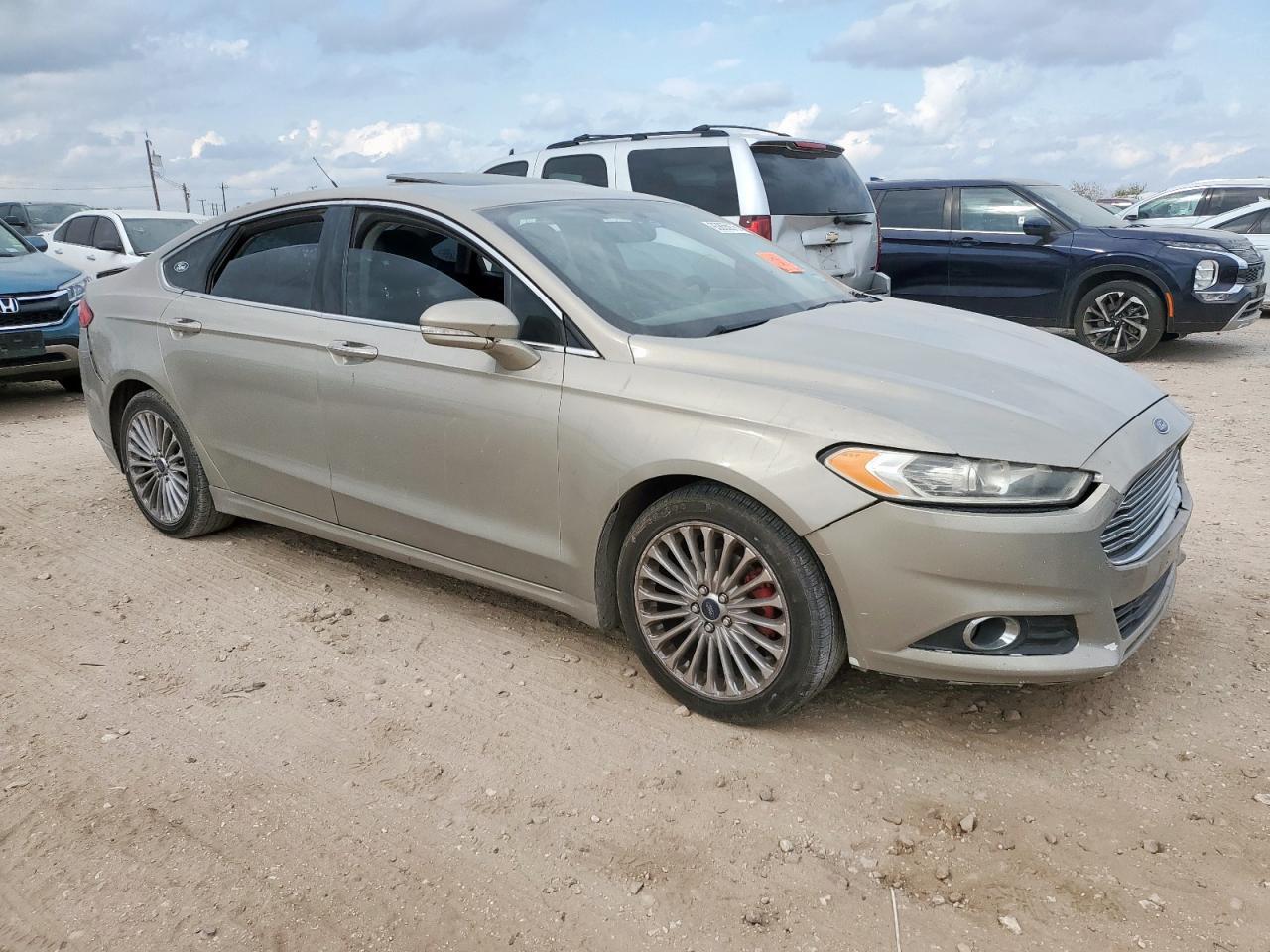 2015 Ford Fusion - zdjęcie 4