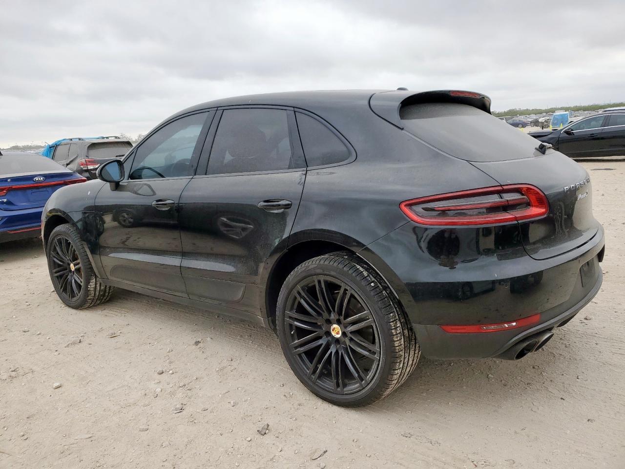 2016 Porsche Macan - zdjęcie 2