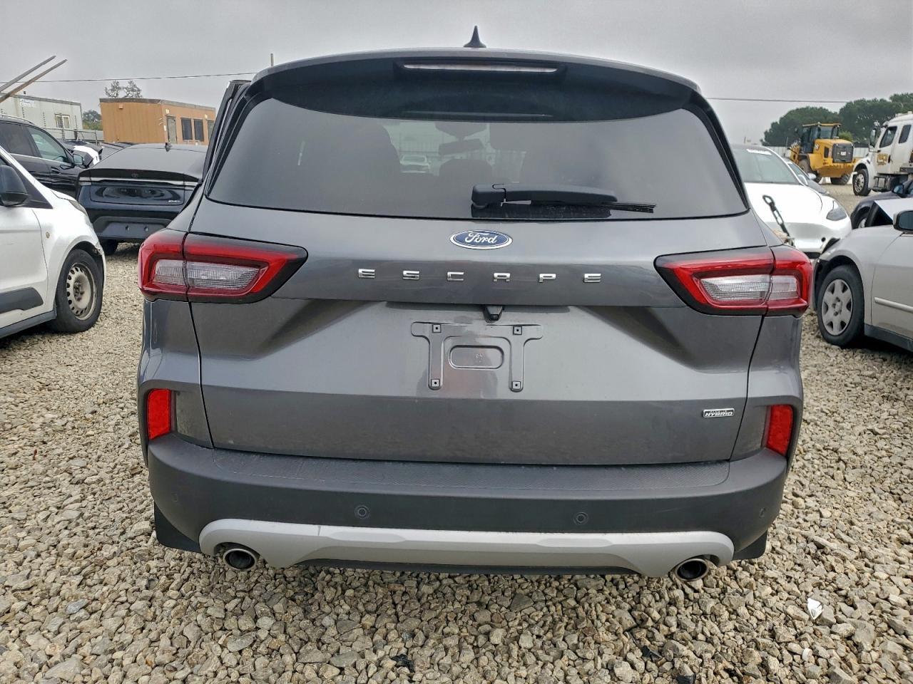 2023 Ford Escape - zdjęcie 6