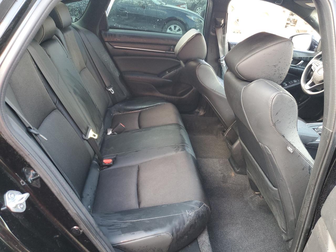 2022 Honda Accord - zdjęcie 10