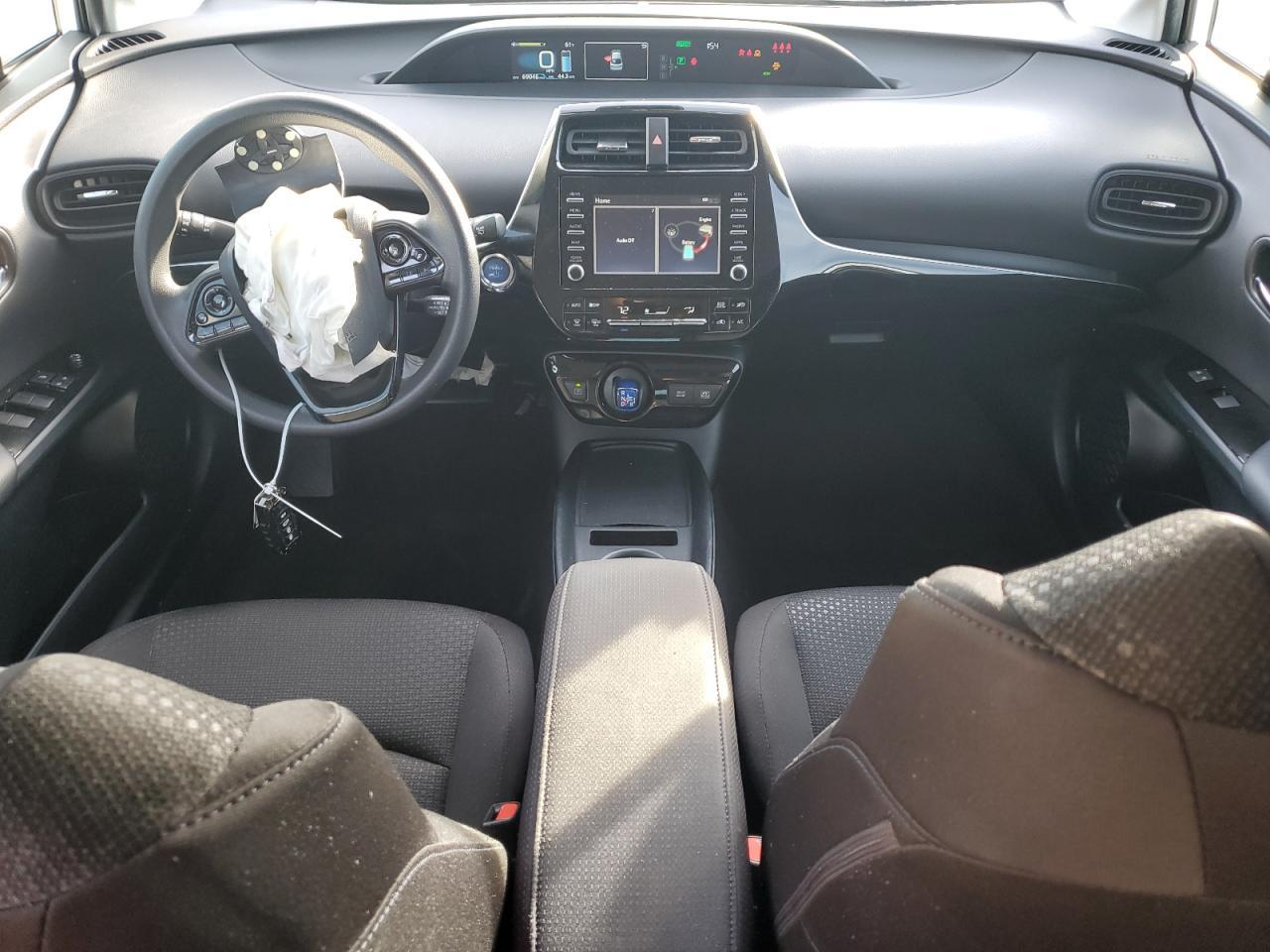 2020 Toyota Prius - zdjęcie 8