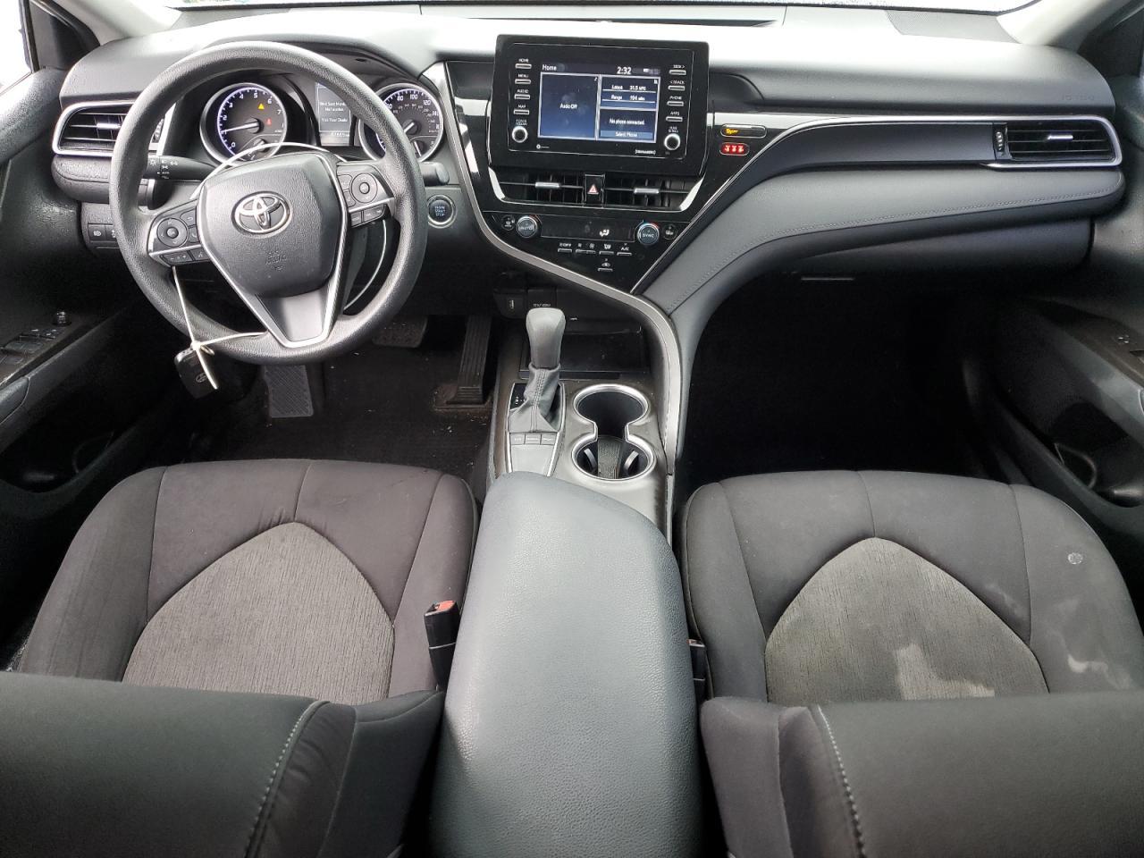 2022 Toyota Camry - zdjęcie 8