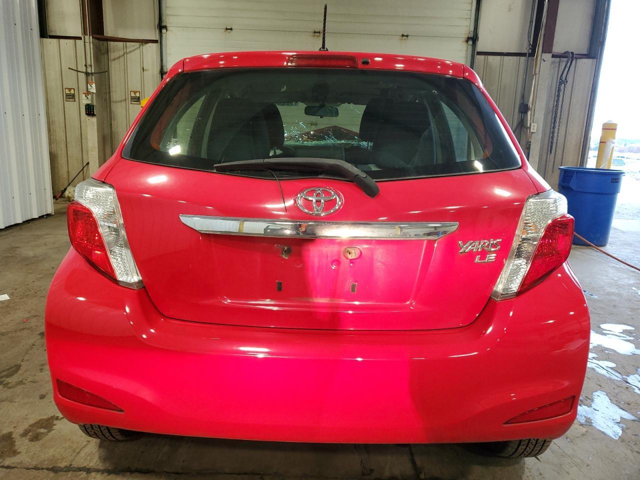 2013 Toyota Yaris - zdjęcie 6
