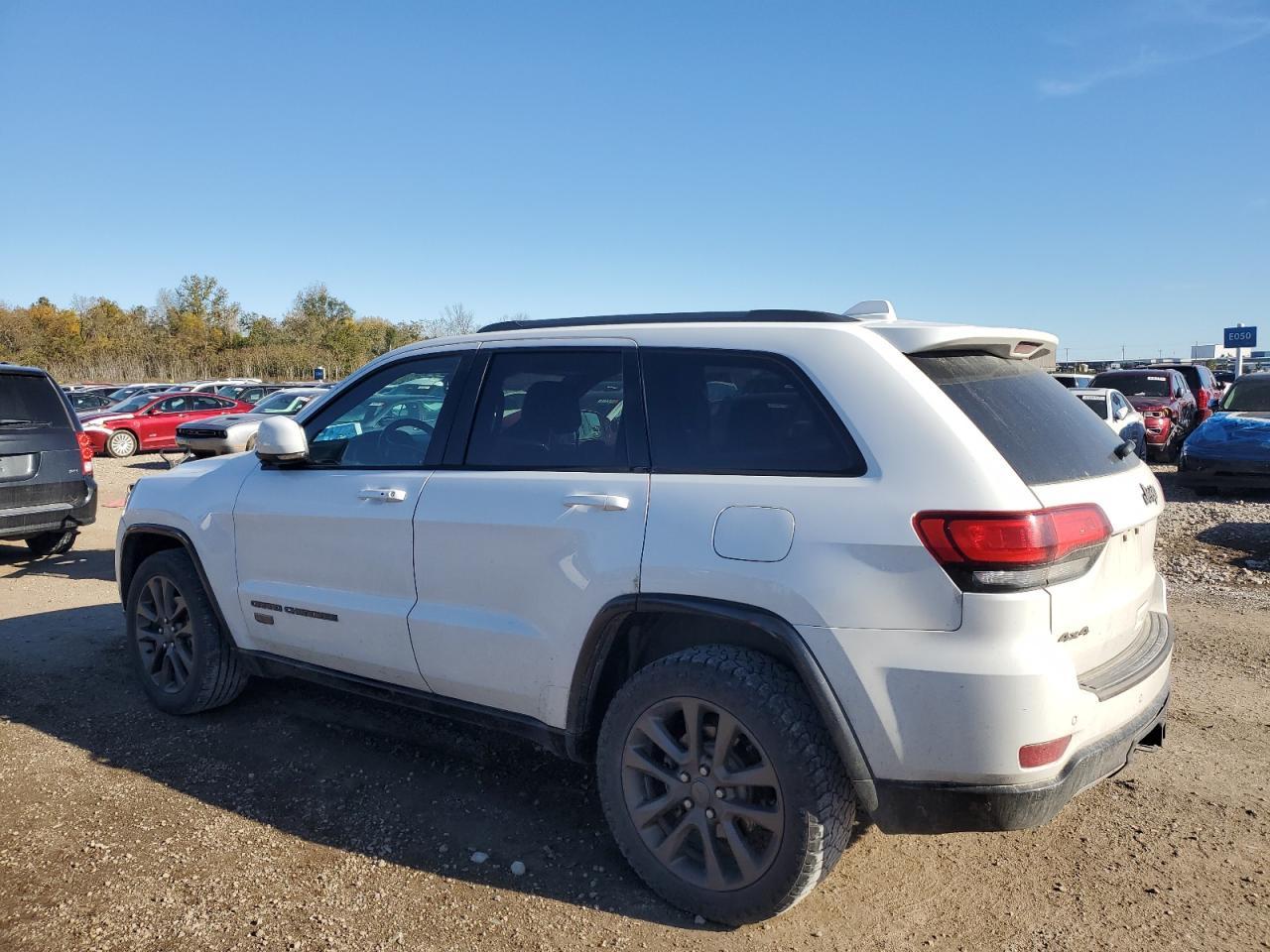 2016 Jeep Grand Cherokee Limited - zdjęcie 2