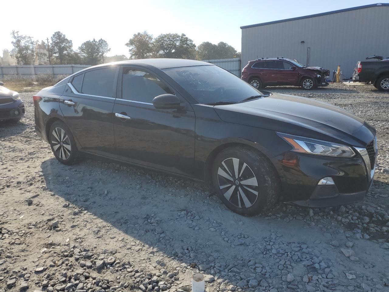 2021 Nissan Altima - zdjęcie 4