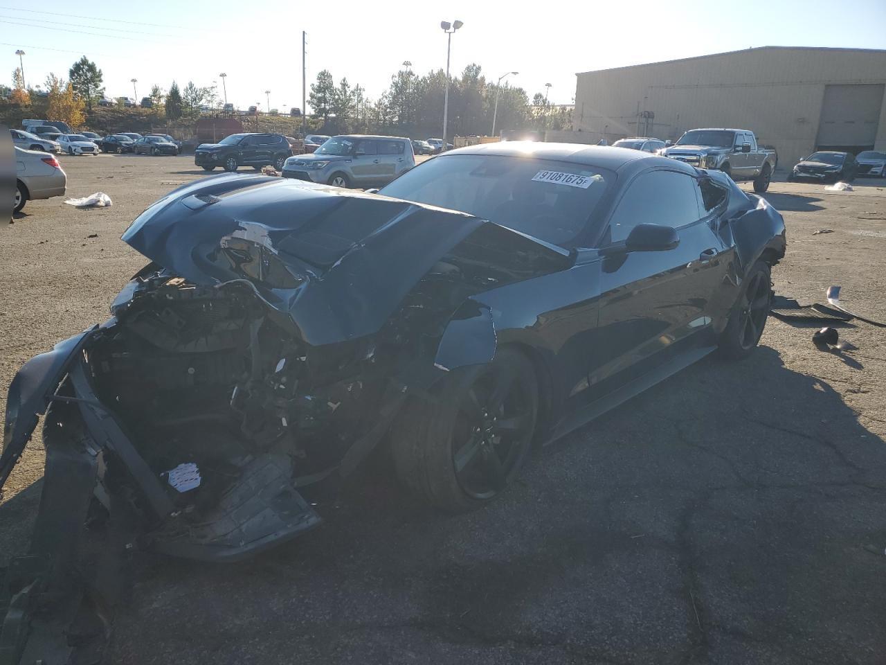 2021 Ford Mustang - zdjęcie główne