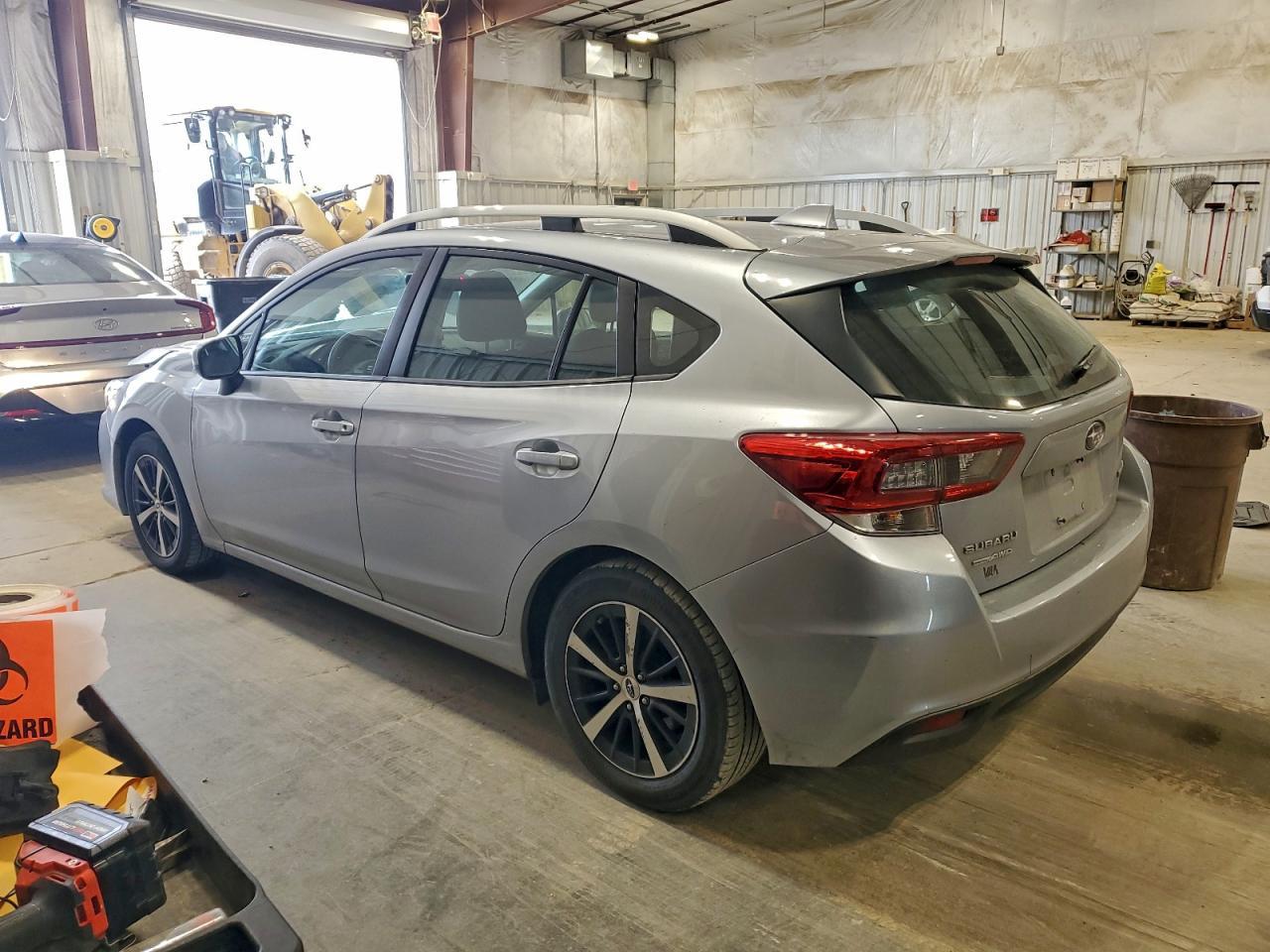 2020 Subaru Impreza Premium - zdjęcie 2