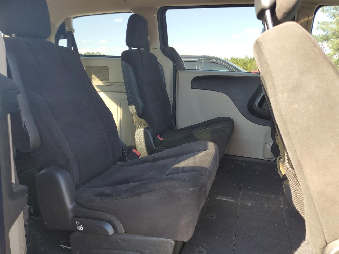 2015 Dodge Grand Caravan Sxt - zdjęcie 11