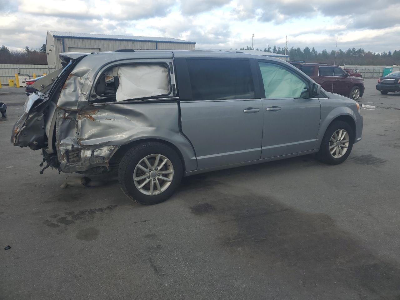 2019 Dodge Grand Caravan Sxt - zdjęcie 3