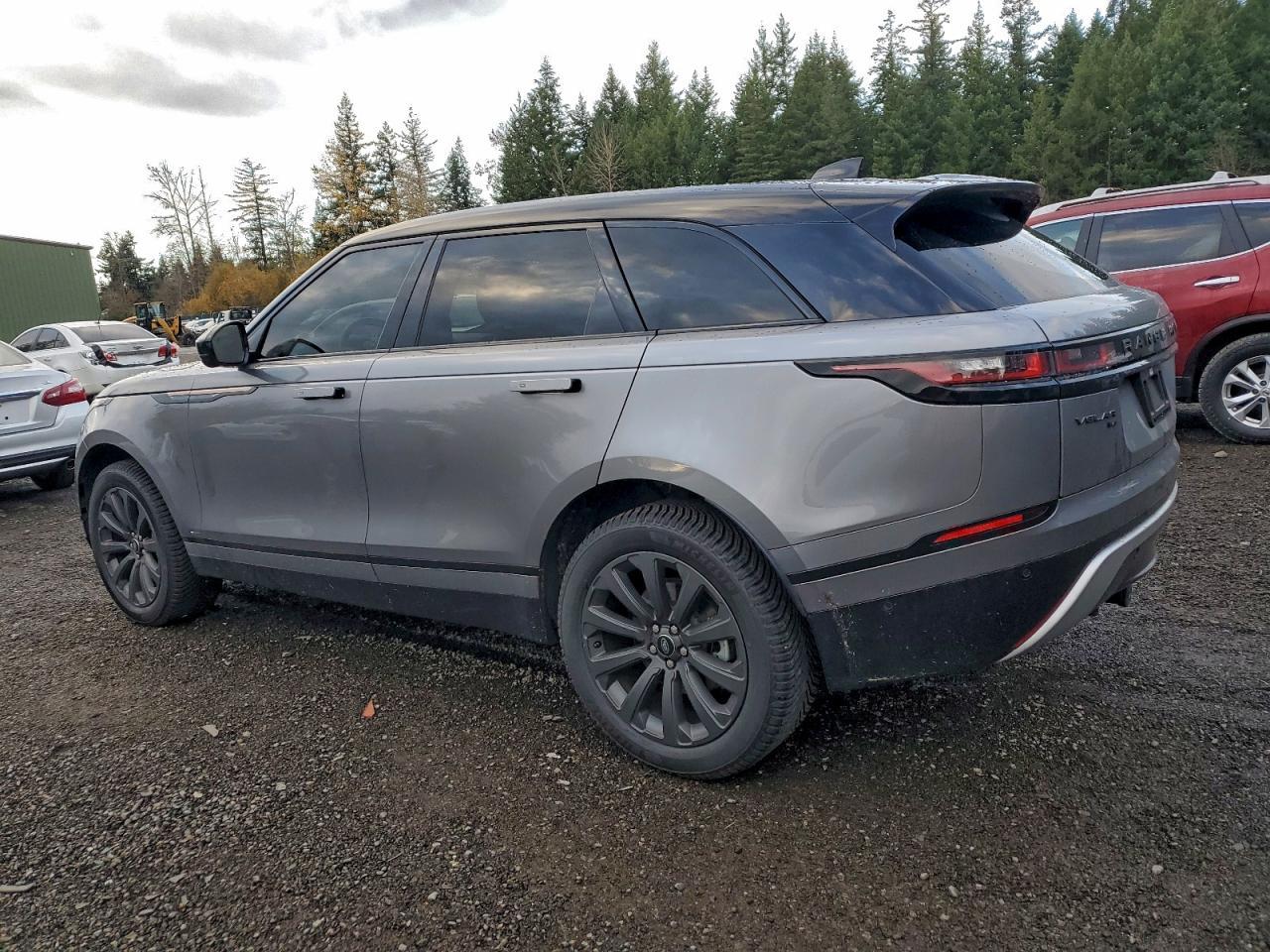 2021 Land Rover Range Rover Velar - zdjęcie 2