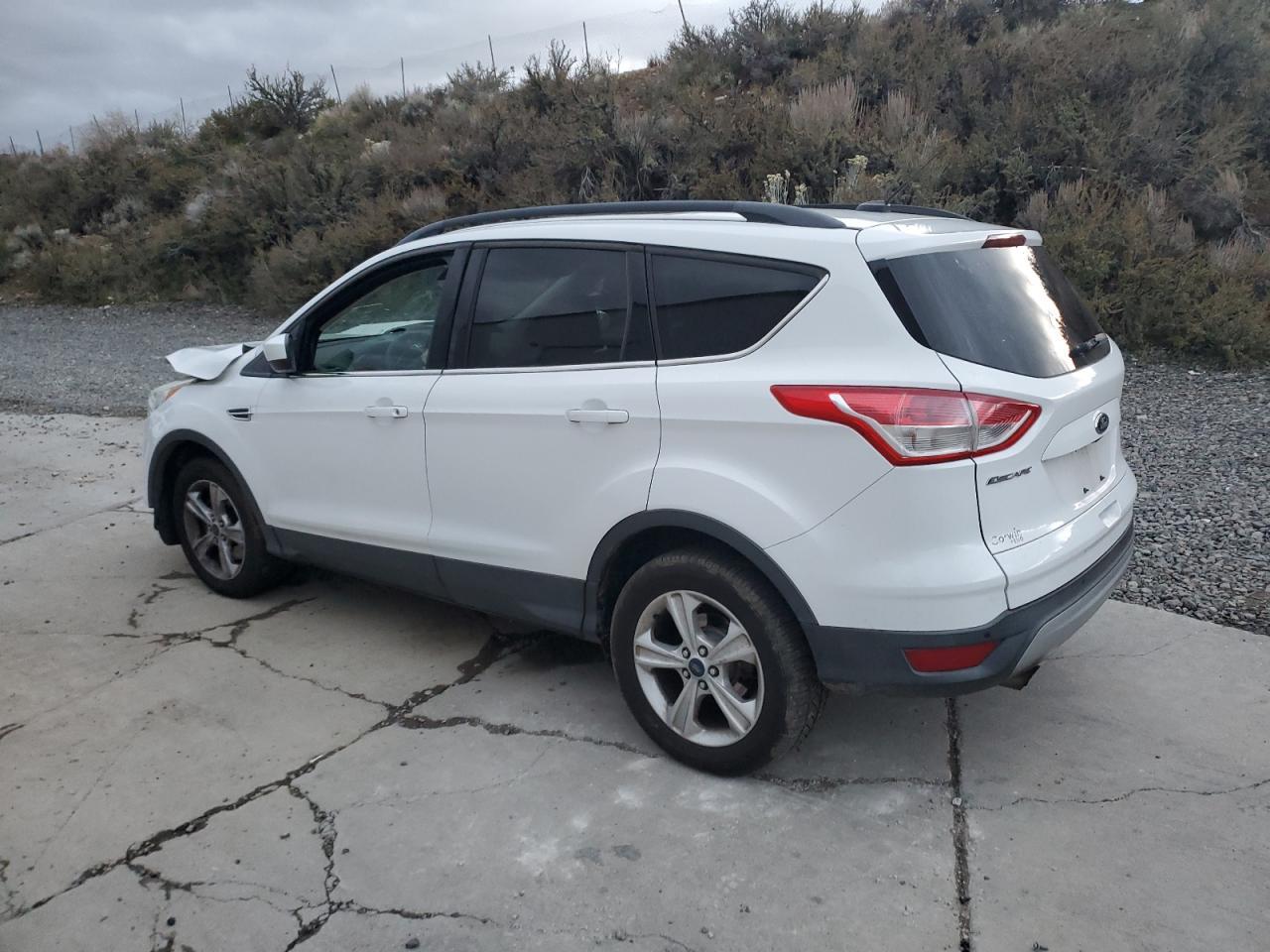 2014 Ford Escape - zdjęcie 2