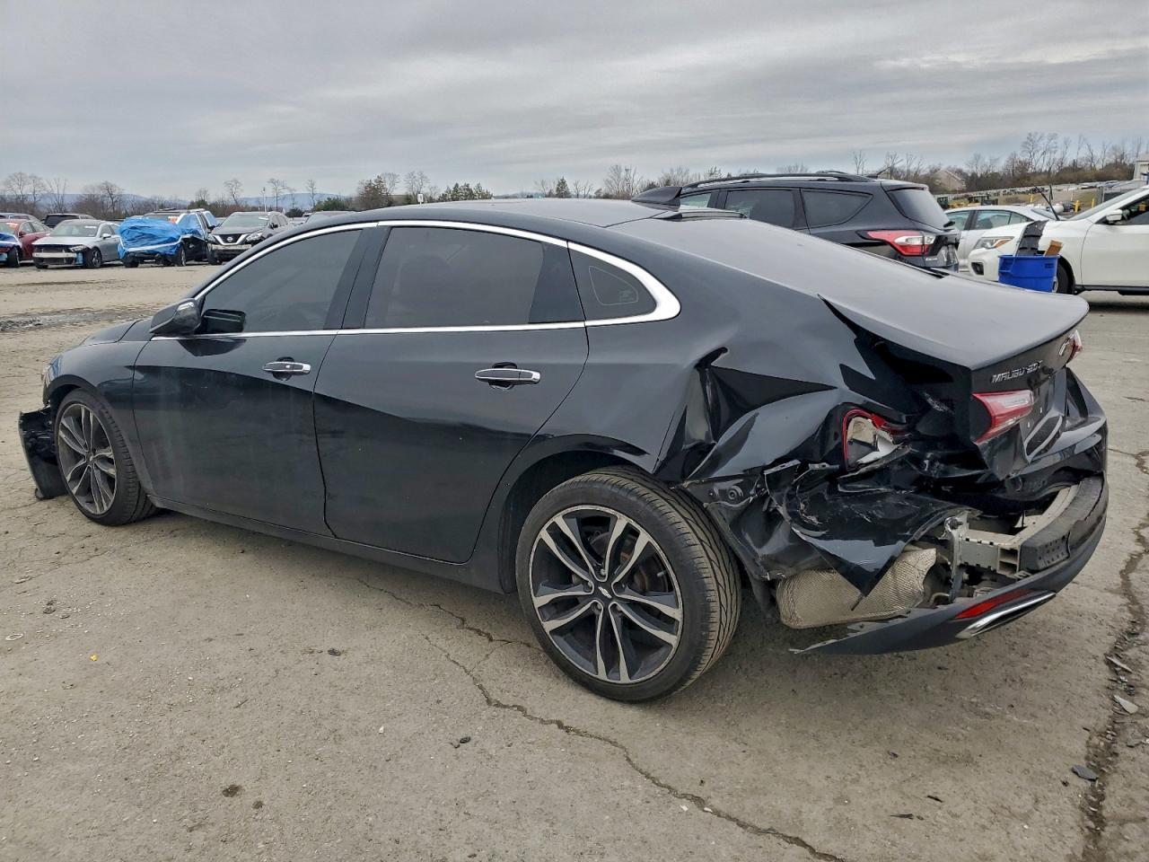 2019 Chevrolet Malibu - zdjęcie 2