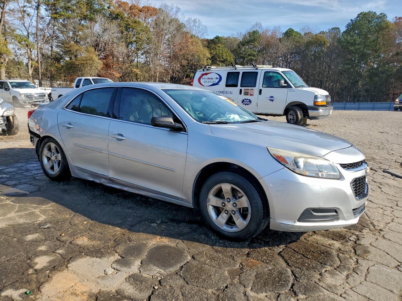 2015 Chevrolet Malibu Ls - zdjęcie 4
