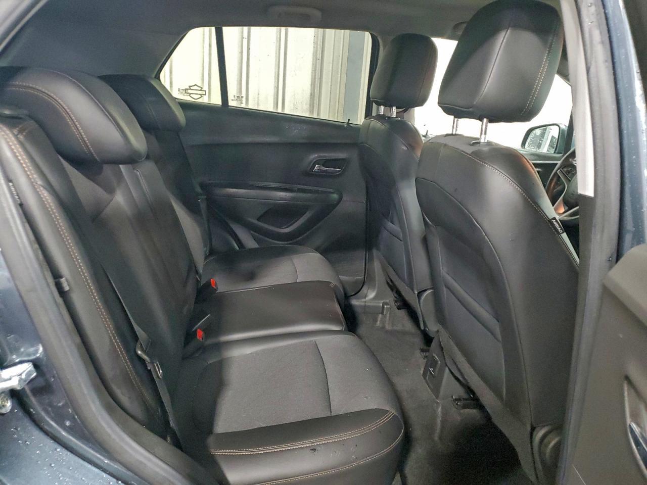 2022 Chevrolet Trax 1Lt - zdjęcie 11