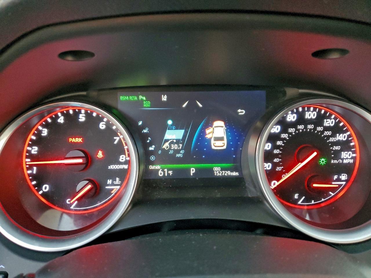 2018 Toyota Camry - zdjęcie 9