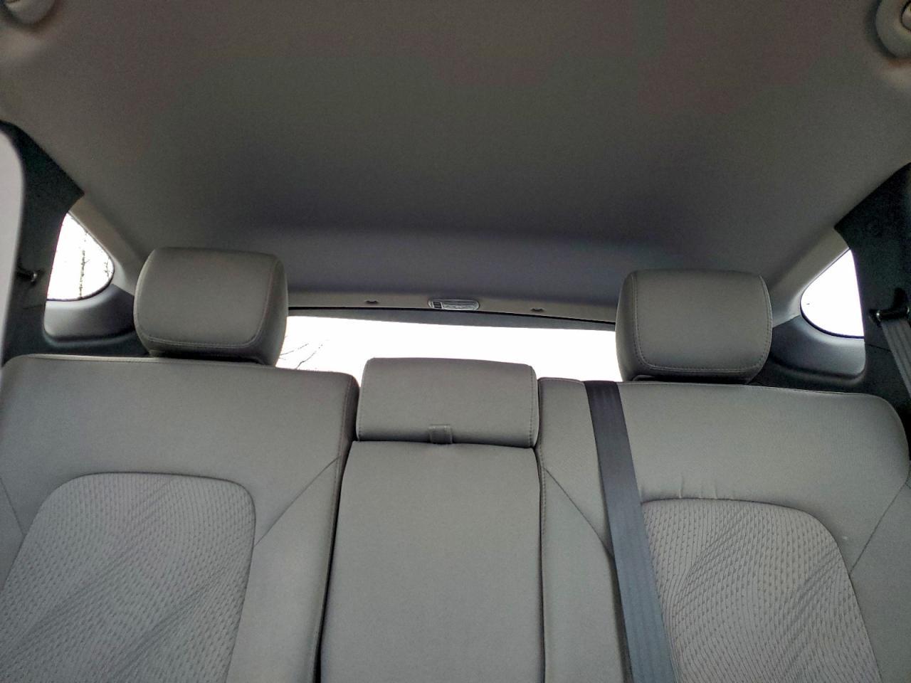 2016 Hyundai Santa Fe - zdjęcie 10