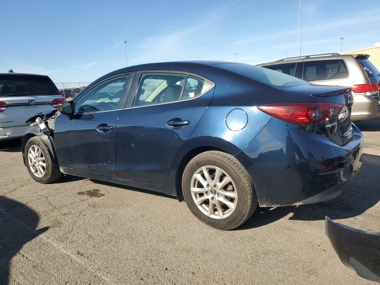 2015 Mazda 3 - zdjęcie 2