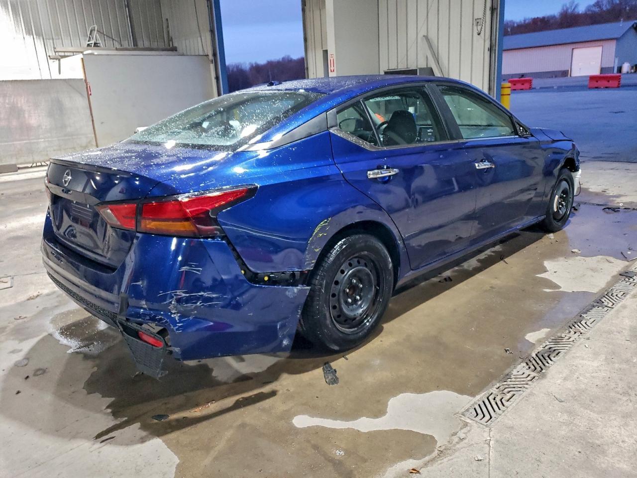 2020 Nissan Altima - zdjęcie 3