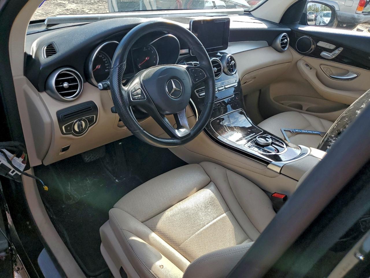 2019 Mercedes-Benz GLC - zdjęcie 8