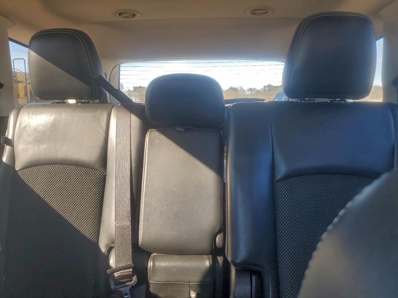 2017 Dodge Journey Crossroad - zdjęcie 10