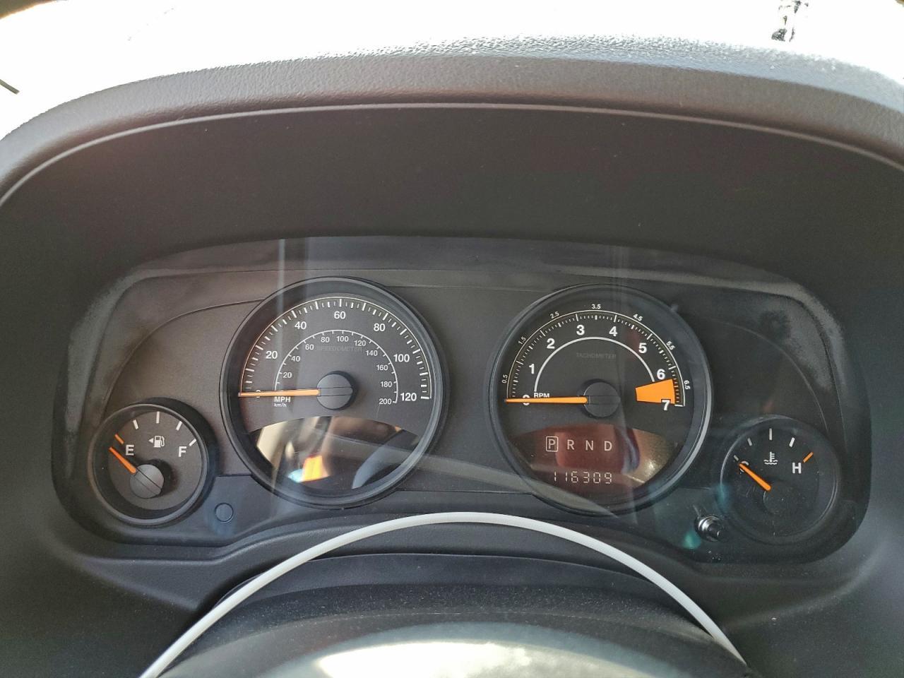 2016 Jeep Liberty (Patriot) - zdjęcie 9