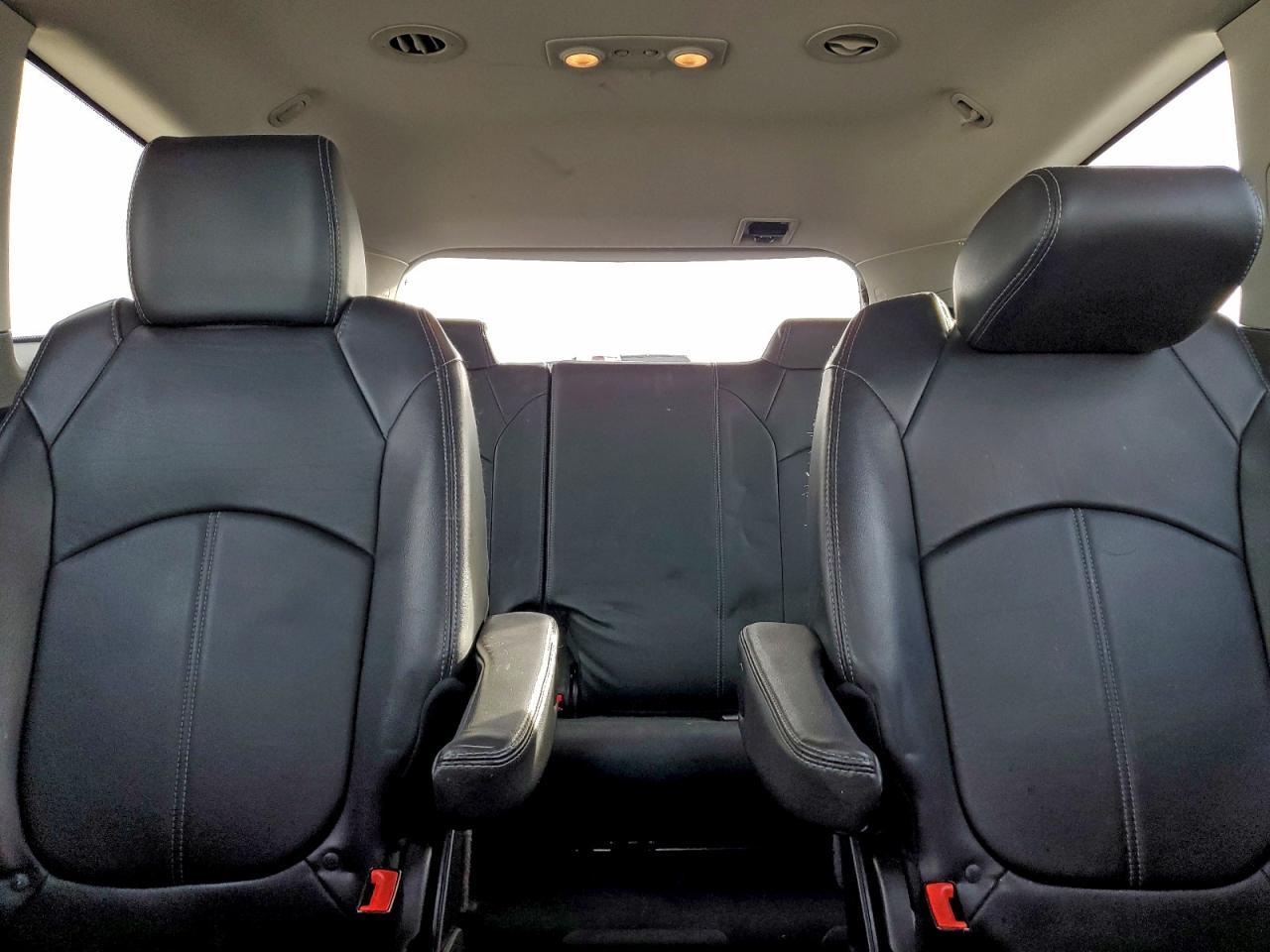 2016 Chevrolet Traverse Lt - zdjęcie 10