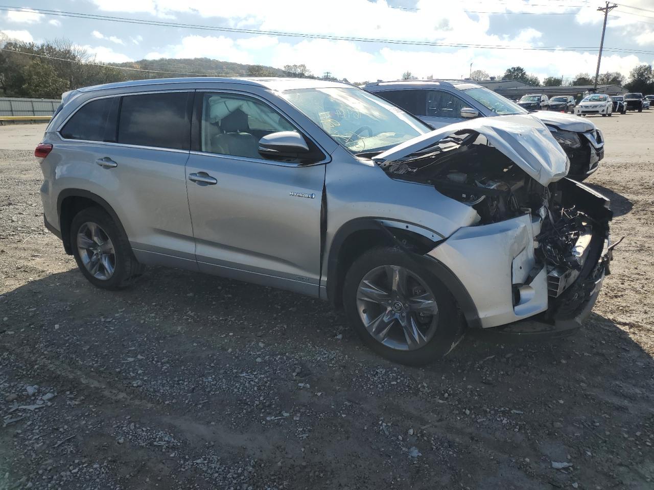 2019 Toyota Highlander Hybrid Limited Platinum - zdjęcie 4