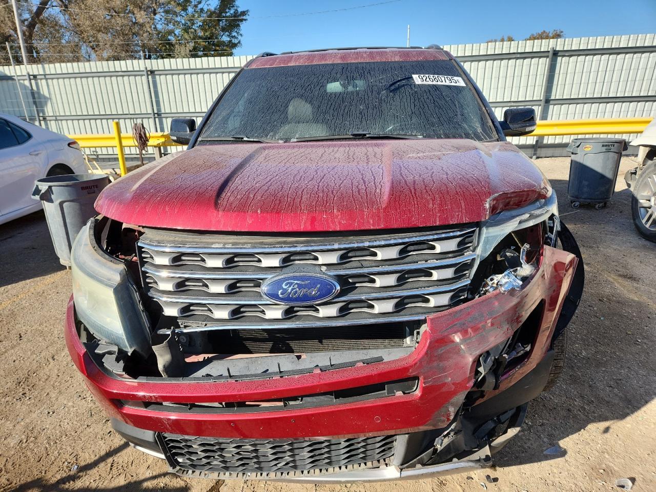 Ford Explorer - zdjęcie 5