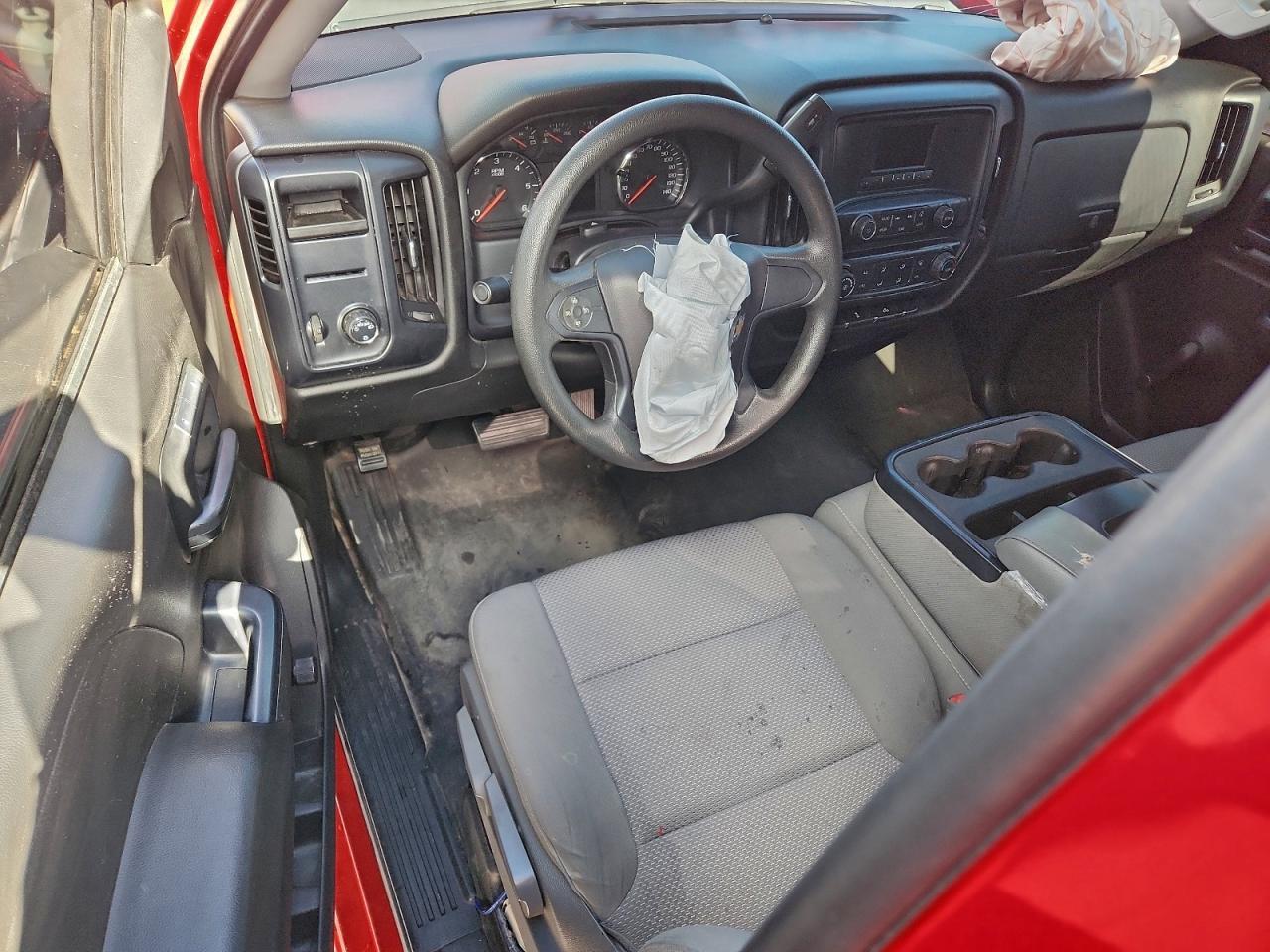 2016 Chevrolet Silverado C1500 - zdjęcie 8