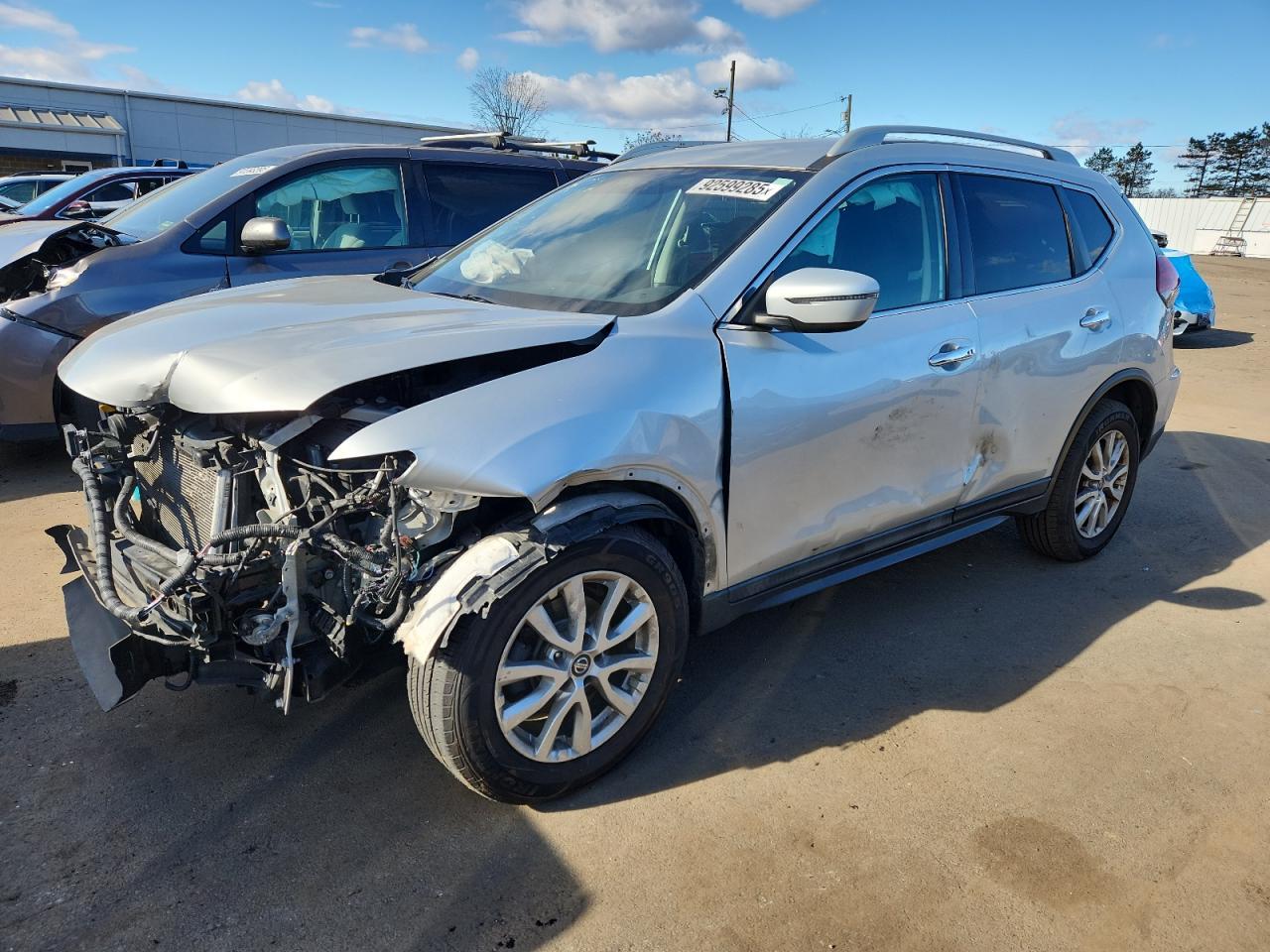 2018 Nissan Rogue - zdjęcie główne