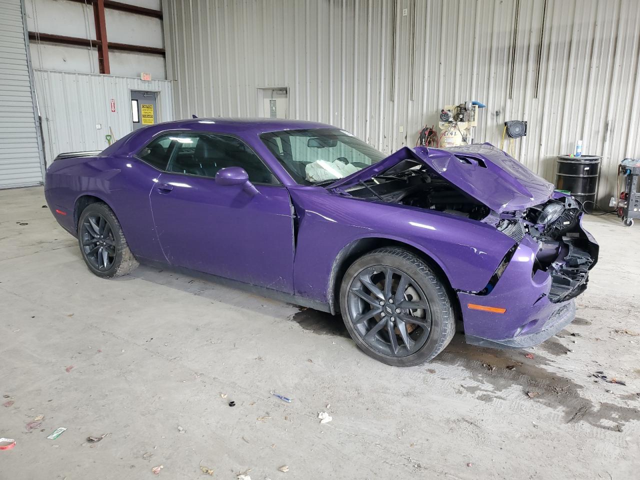 2023 Dodge Challenger Sxt - zdjęcie 4