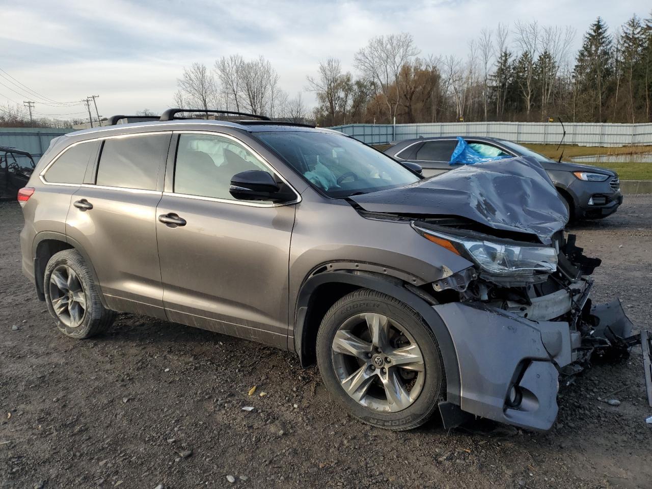 2018 Toyota Highlander - zdjęcie 4