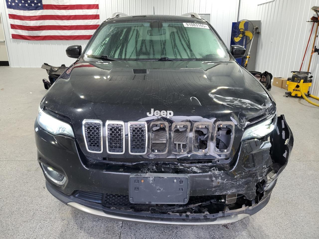 2019 Jeep Cherokee - zdjęcie 5