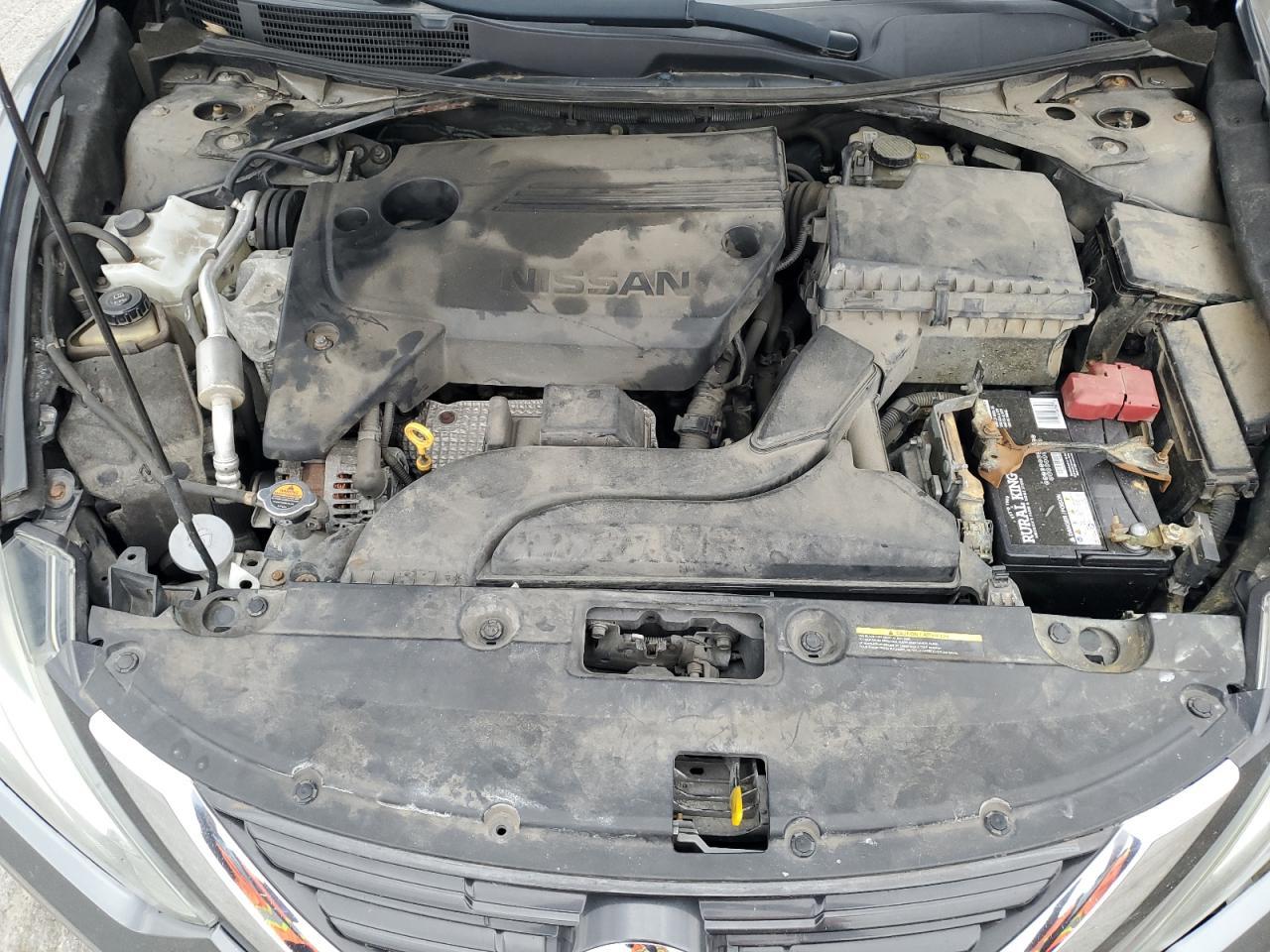 2016 Nissan Altima - zdjęcie 11