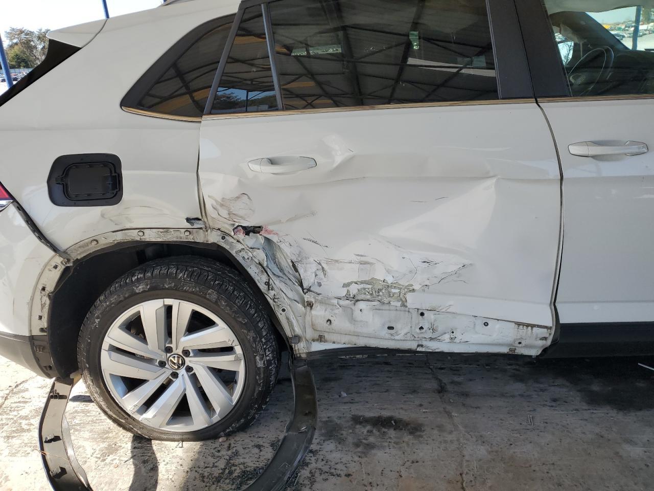 2021 Volkswagen Atlas Cross Sport - zdjęcie 11