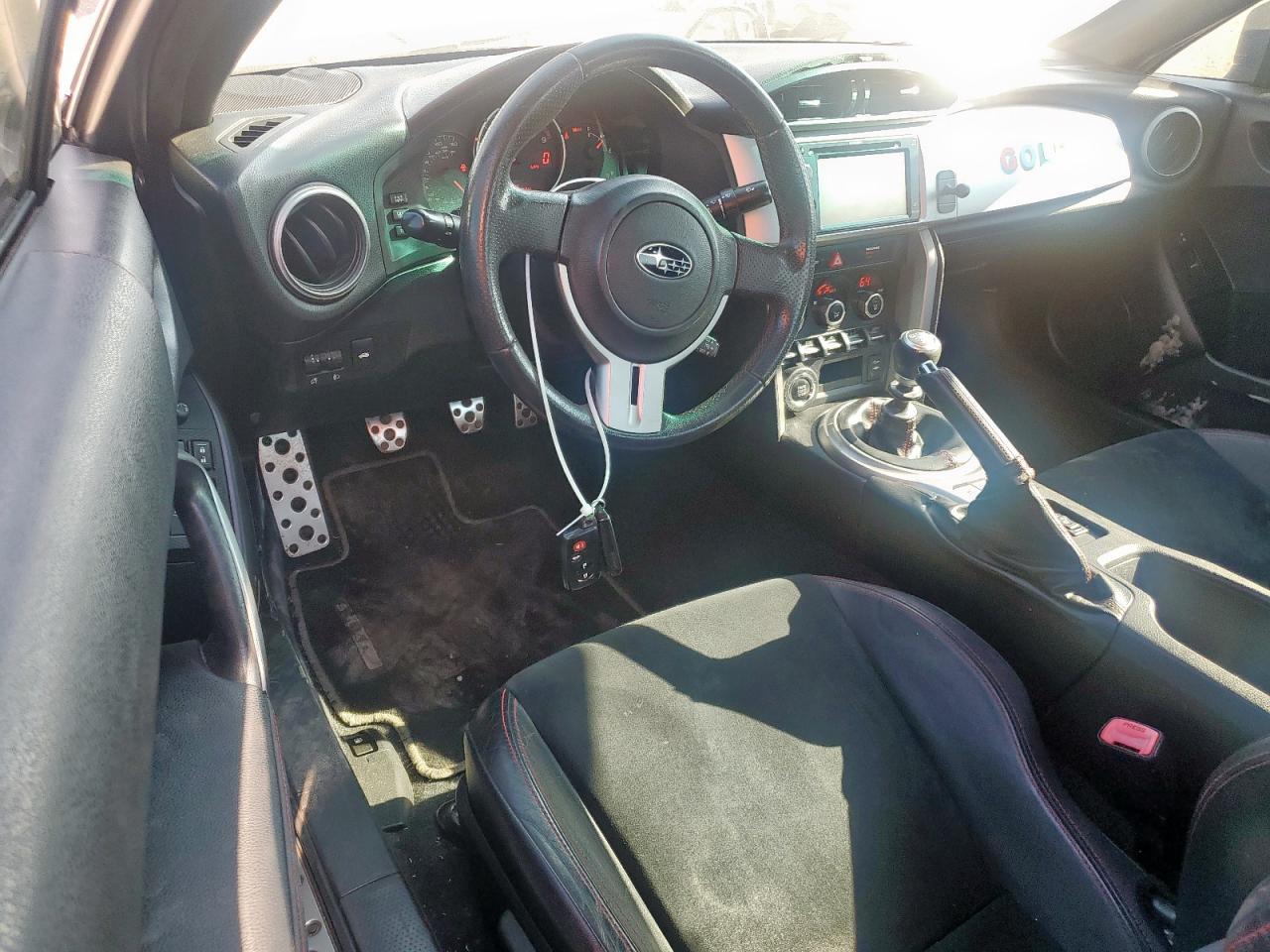 2013 Subaru BRZ - zdjęcie 8