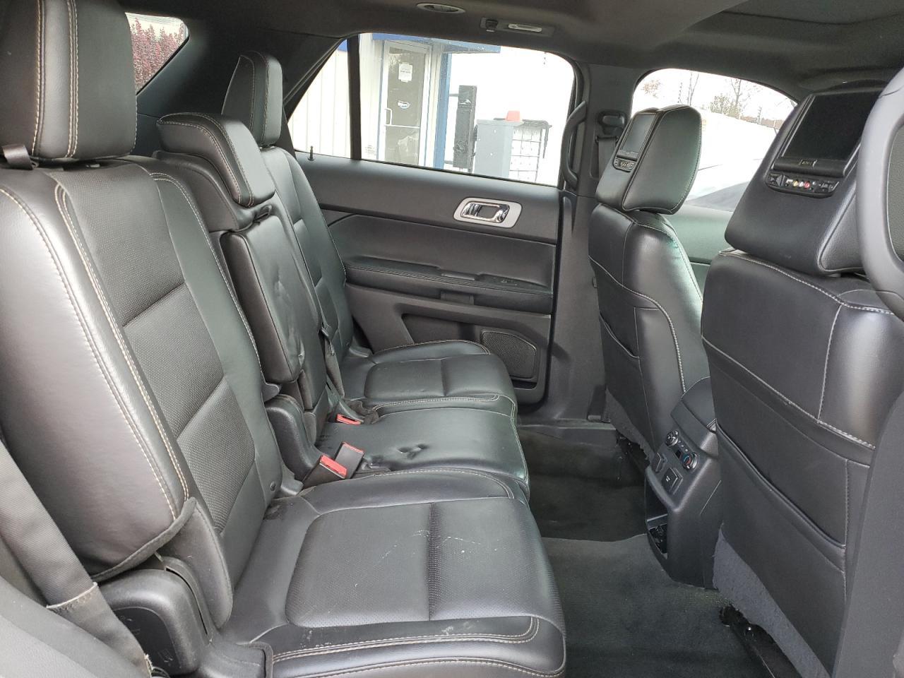 2014 Ford Explorer Sport - zdjęcie 11