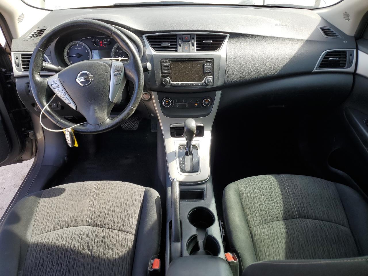 2015 Nissan Sentra - zdjęcie 8