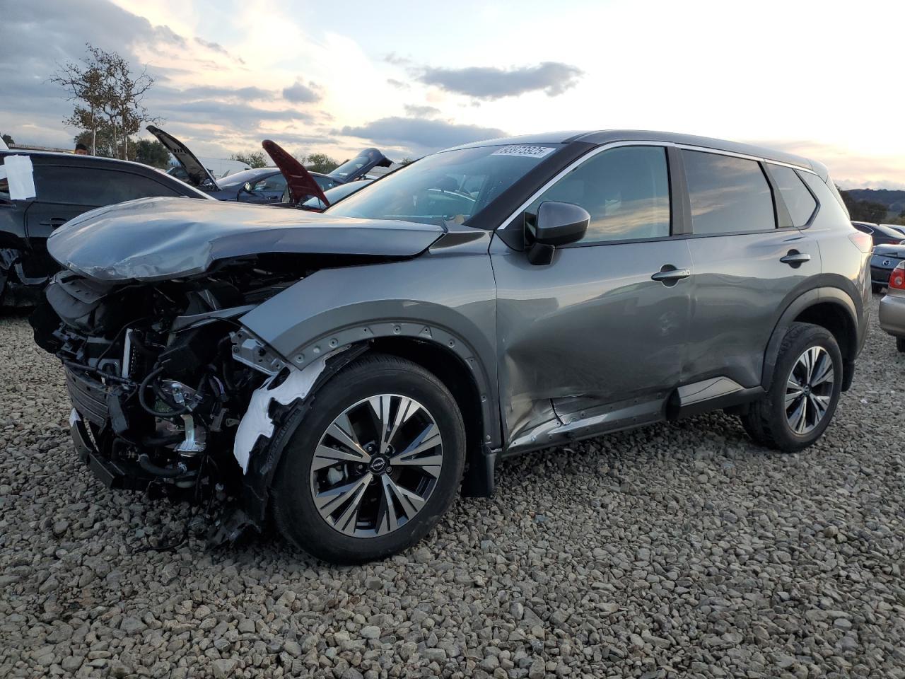 2023 Nissan Rogue - zdjęcie główne