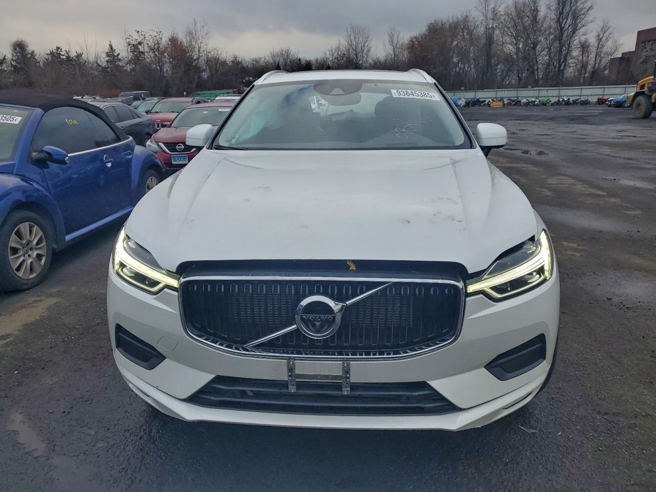 2021 Volvo XC60 - zdjęcie 5