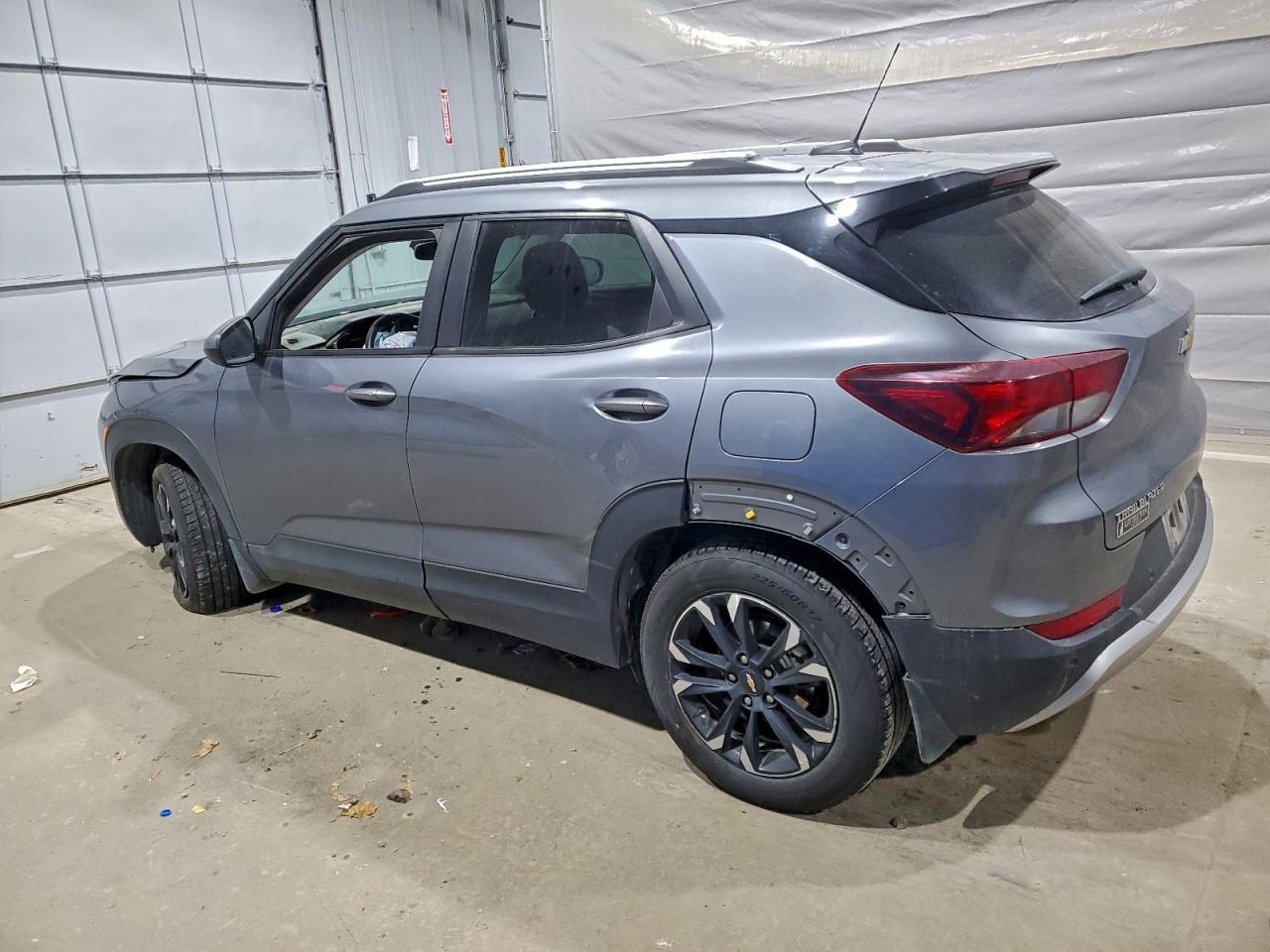 2022 Chevrolet Trailblazer Lt - zdjęcie 2