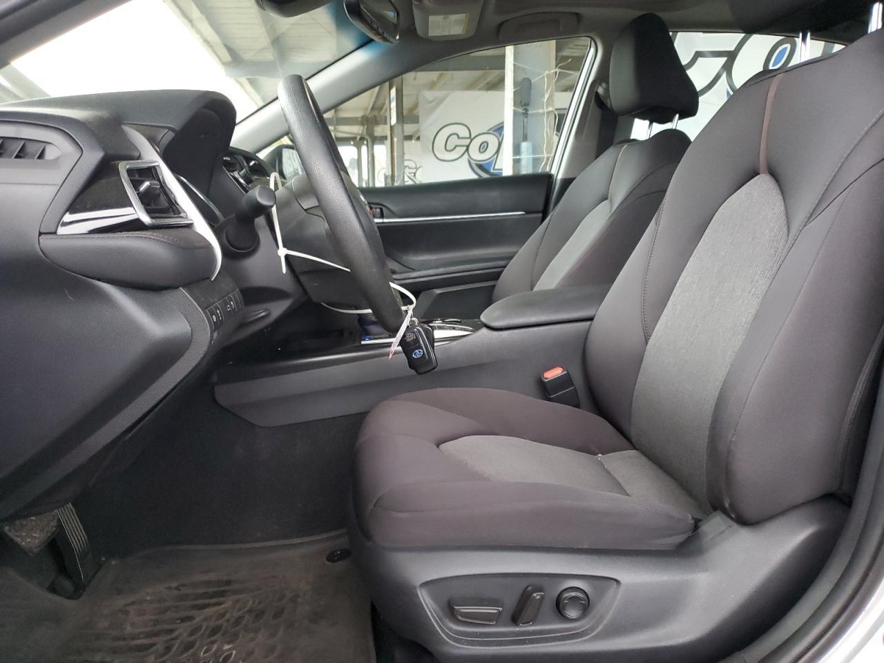 2018 Toyota Camry - zdjęcie 7