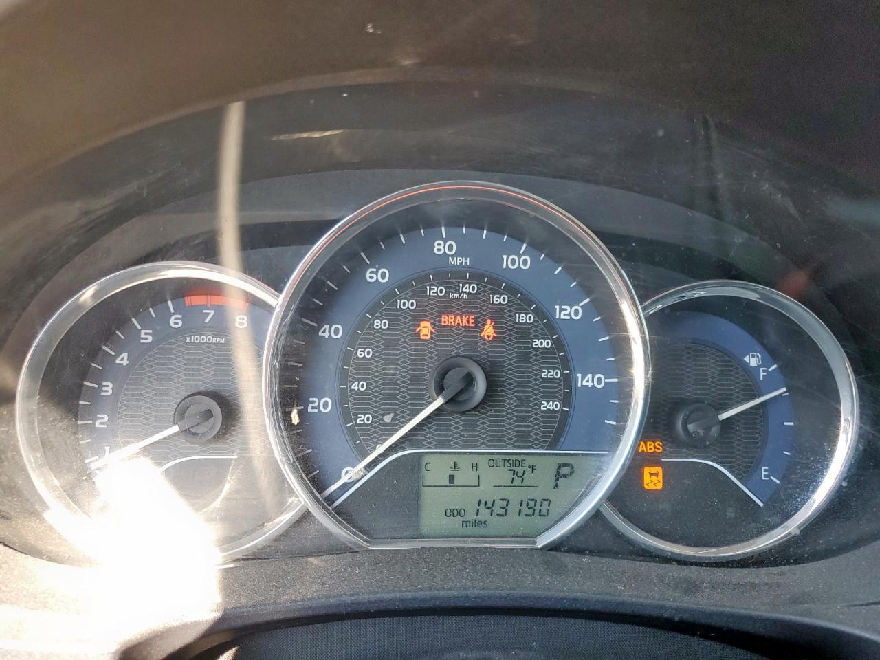 2014 Toyota Corolla - zdjęcie 9